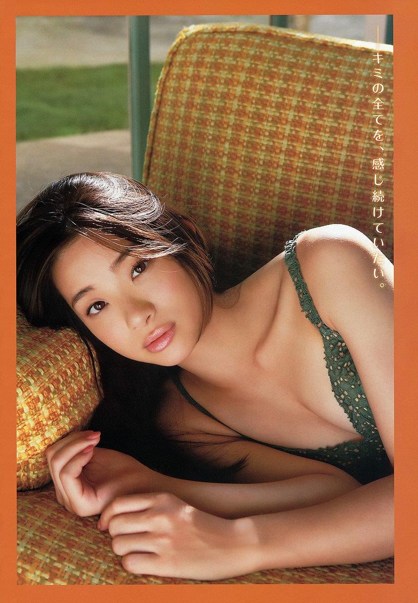 足立梨花画像16
