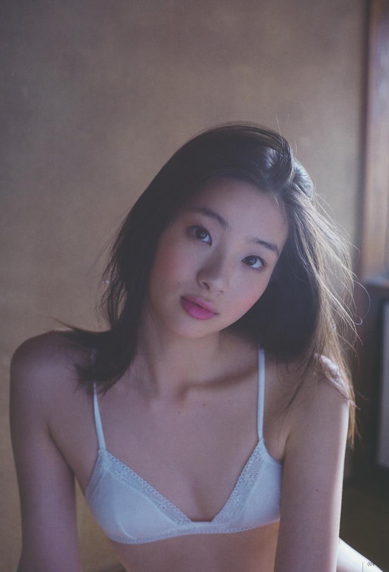 足立梨花画像29